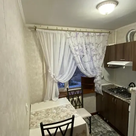 2Х Комнатная Квартира На Толе Би Taraz Exterior photo